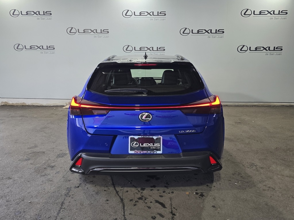 Thumbnail: 2025 Lexus UX - 9