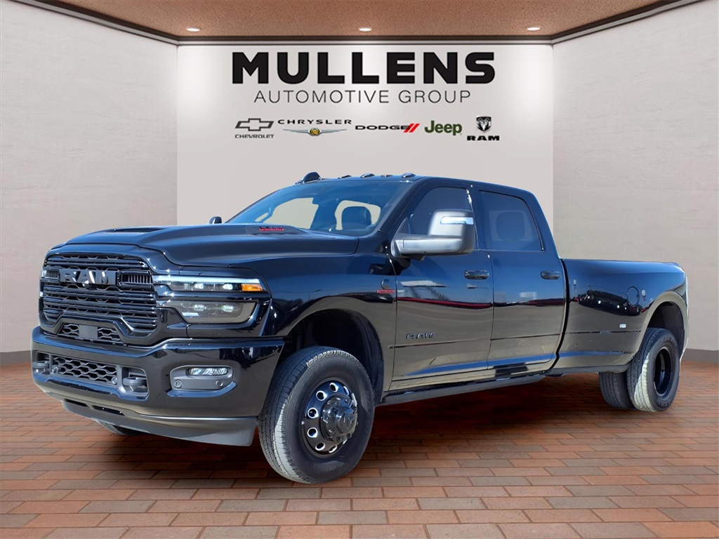 2025 RAM 3500 Laramie Crew Cab LB DRW 4WD