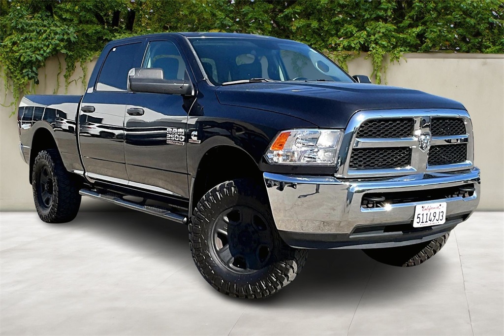 2017 RAM 2500 Tradesman Crew Cab 4WD