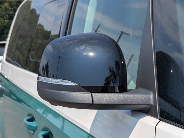 2025 Volkswagen ID. Buzz Pro S Plus - 11