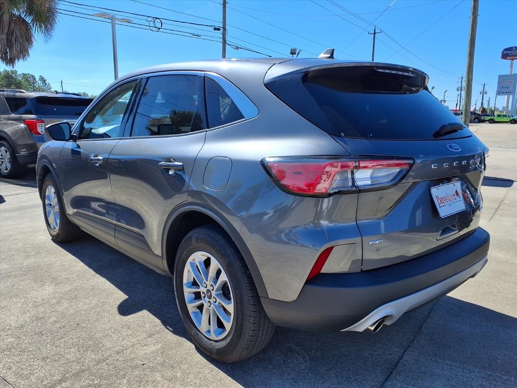 2022 Ford Escape SE - 3