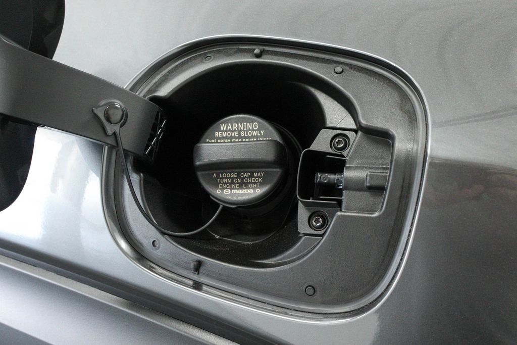 New Car 2025 Mazda Cx-50 Hybrid  Premium For Sale Under $40,000 In Austin, Texas