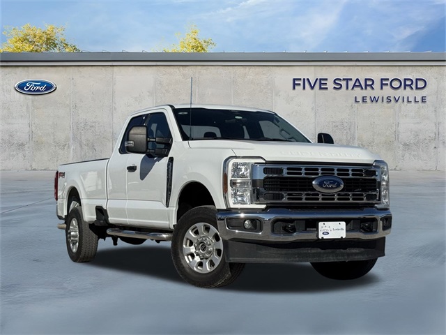 2024 Ford F-250 Super Duty XLT Crew Cab 4WD