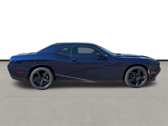 2016 Dodge Challenger SXT - 4