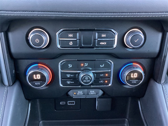 Used Car 2024 Chevrolet Suburban  Ls For Sale Under $50,000 In San Antonio, Texas