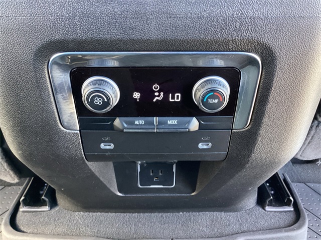 Used Car 2024 Chevrolet Suburban  Ls For Sale Under $50,000 In San Antonio, Texas