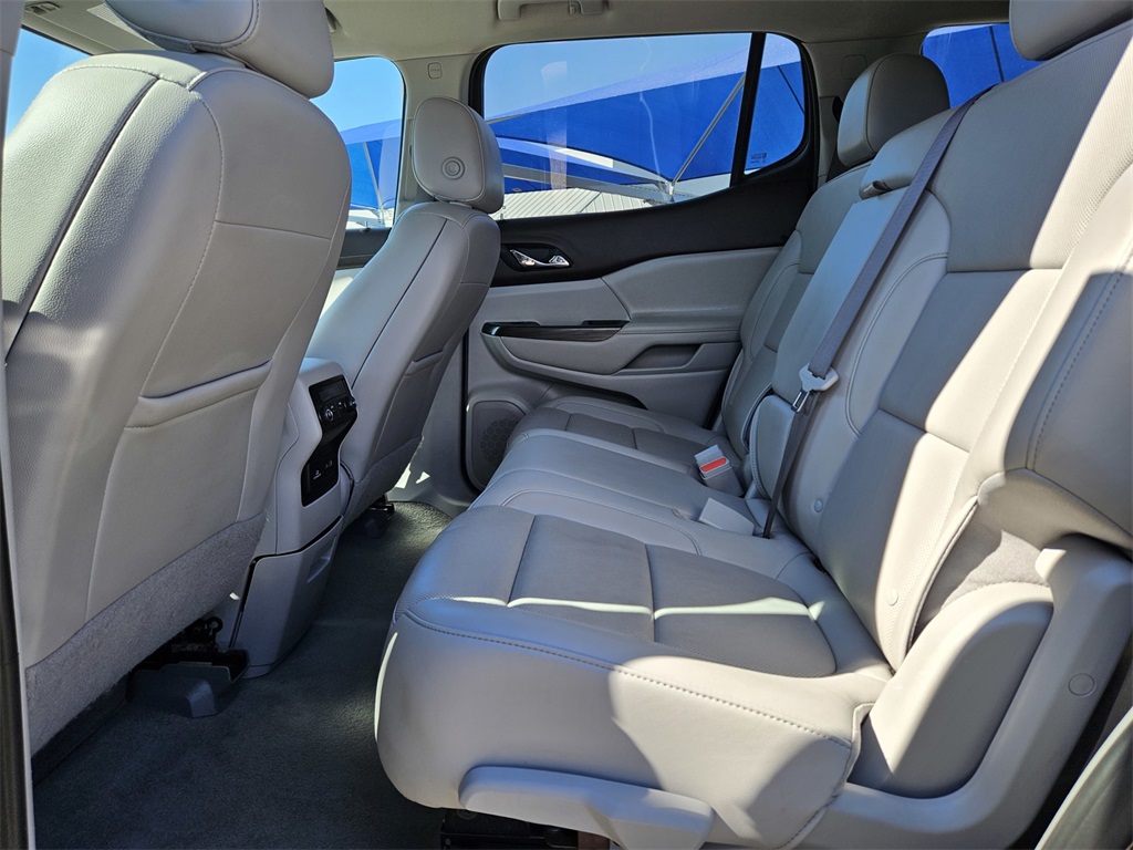 Used Car 2023 Gmc Acadia  Slt For Sale Under $25,000 In San Marcos, Texas