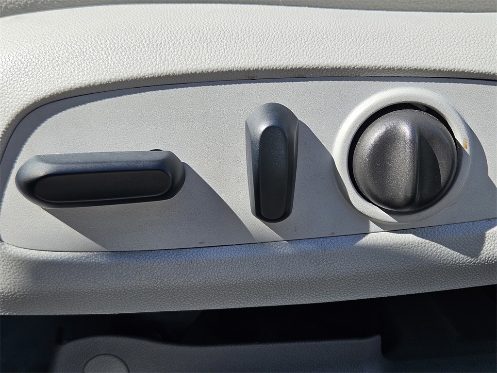 Used Car 2023 Gmc Acadia  Slt For Sale Under $25,000 In San Marcos, Texas