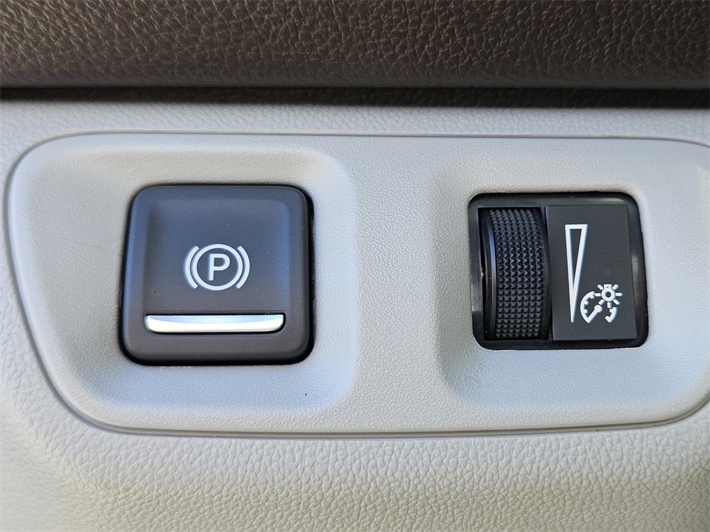 Used Car 2023 Gmc Acadia  Slt For Sale Under $25,000 In San Marcos, Texas