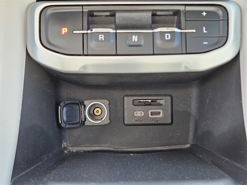 Used Car 2023 Gmc Acadia  Slt For Sale Under $25,000 In San Marcos, Texas