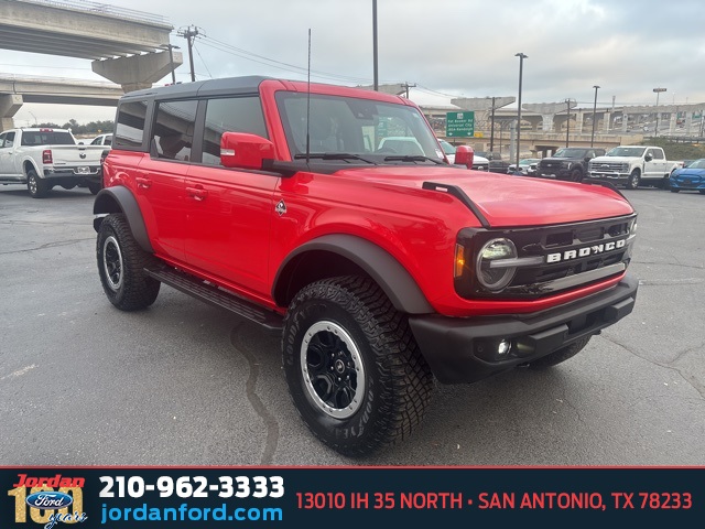 Used Car 2023 Ford Bronco  Outer Banks For Sale Under $50,000 In San Antonio, Texas