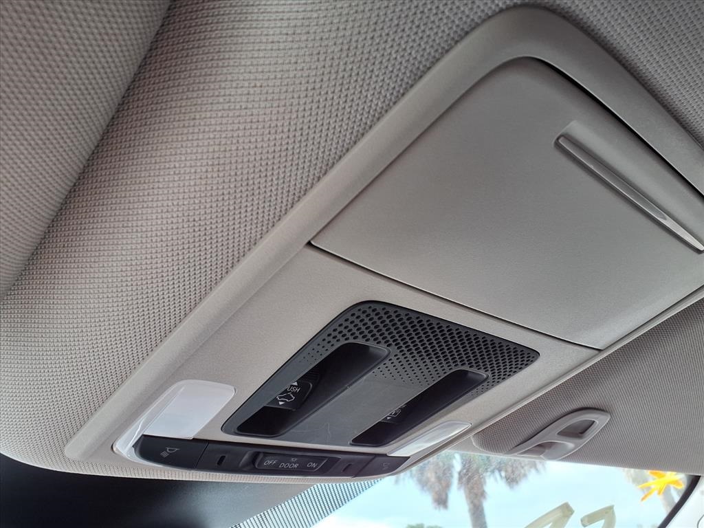 2023 Honda Pilot Elite White at Bayway Cadillac of The Woodlands