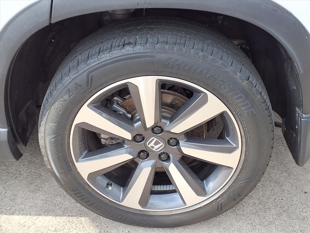 2023 Honda Pilot Elite White at Bayway Cadillac of The Woodlands