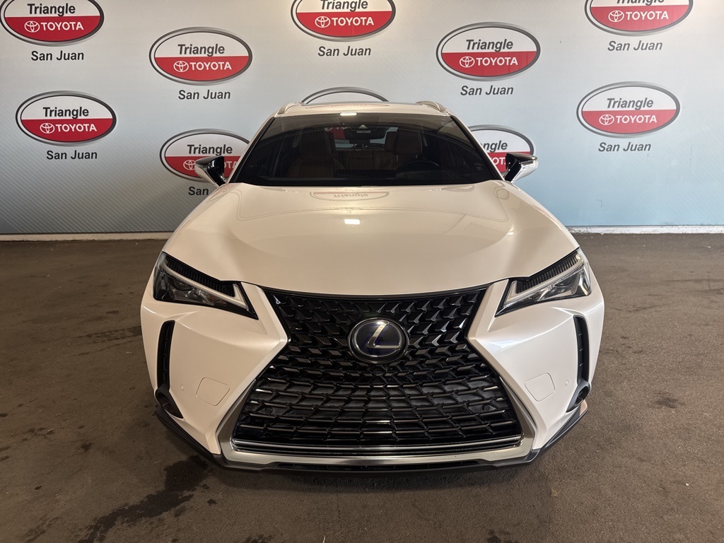 Thumbnail: 2020 Lexus UX - 2