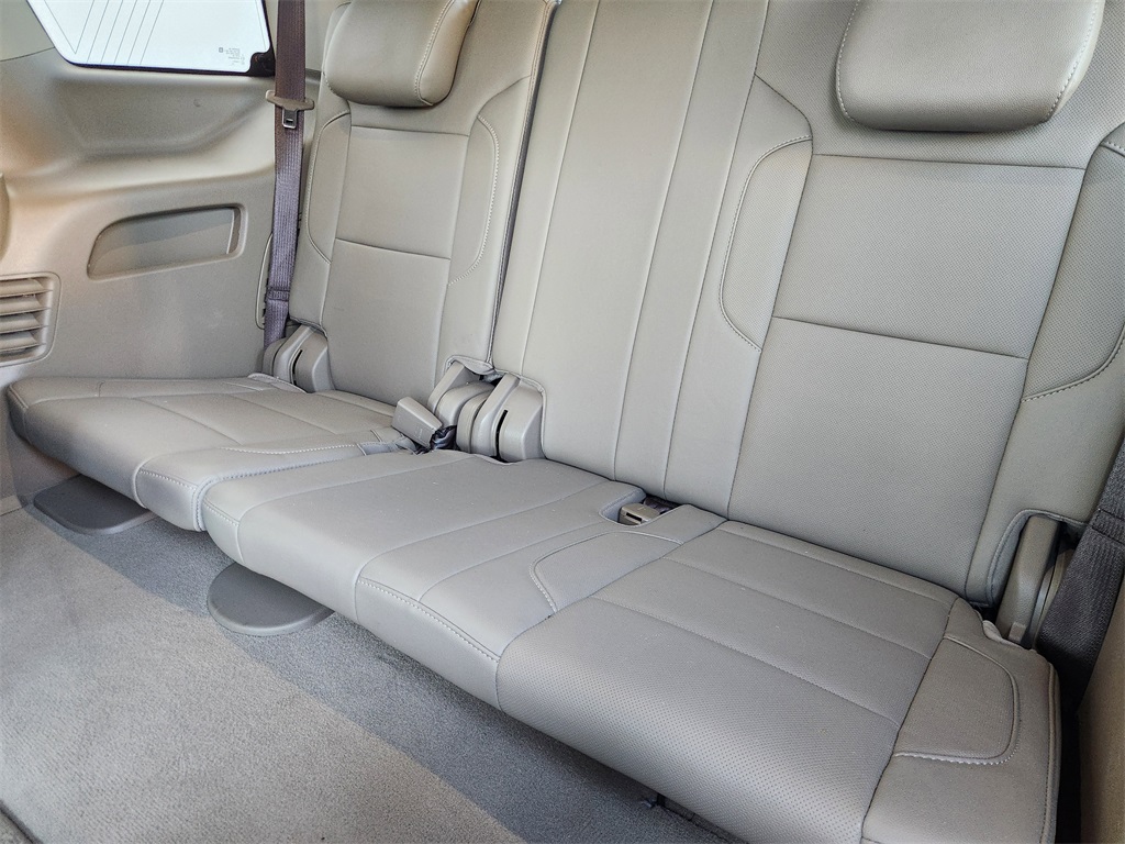 2019 GMC Yukon SLT Black at DeMontrond Auto Country