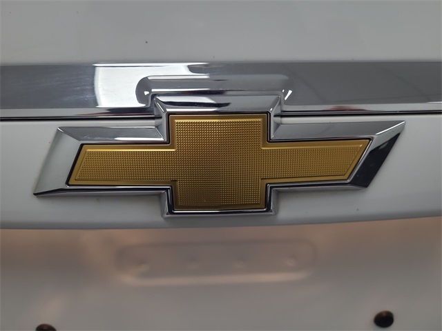 2017 – Chevrolet – Equinox
