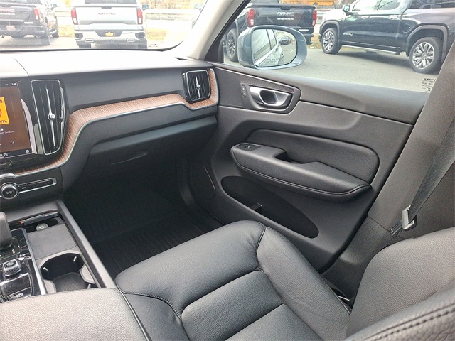 2022 Volvo XC60 B5 Momentum for sale at PATRIOT BUICK GMC OF BOYERTOWN