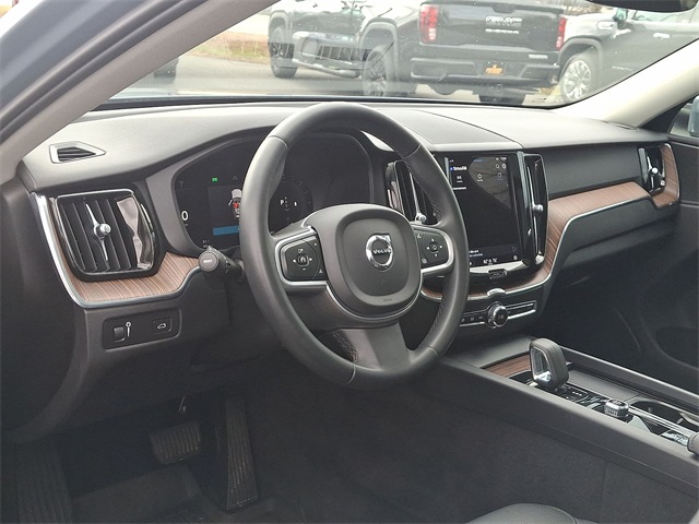 2022 Volvo XC60 B5 Momentum for sale at PATRIOT BUICK GMC OF BOYERTOWN