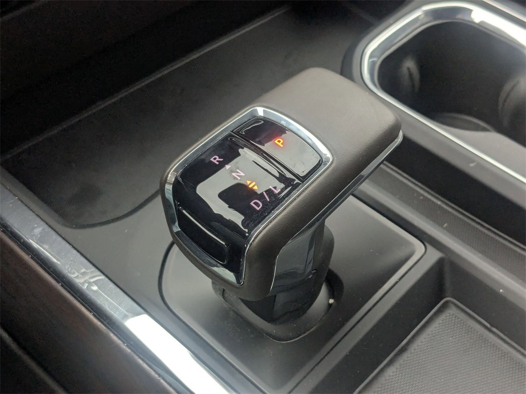 Used 2024 GMC Sierra 1500 For Sale in Findlay, OH