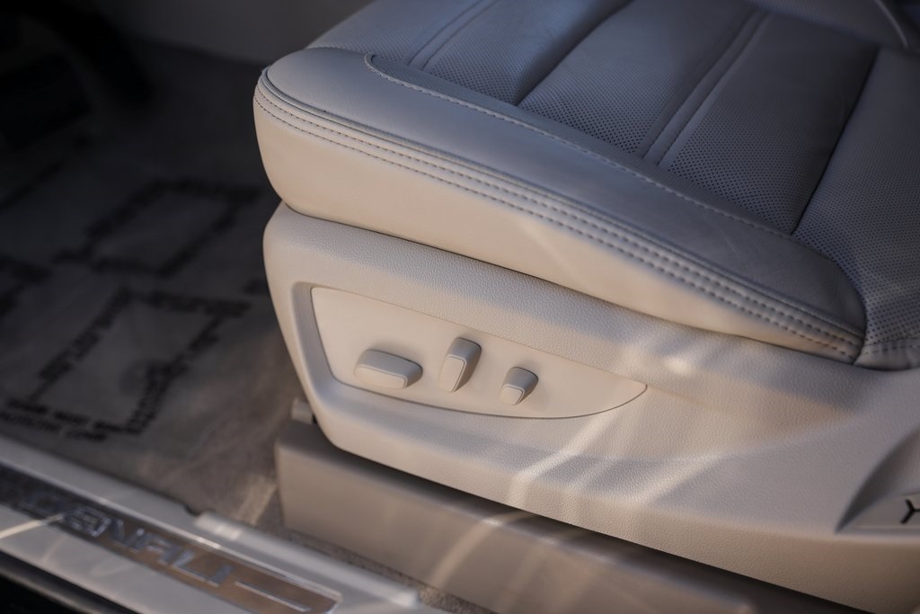 Used Car 2019 Gmc Yukon  Denali For Sale Under $35,000 In Austin, Texas