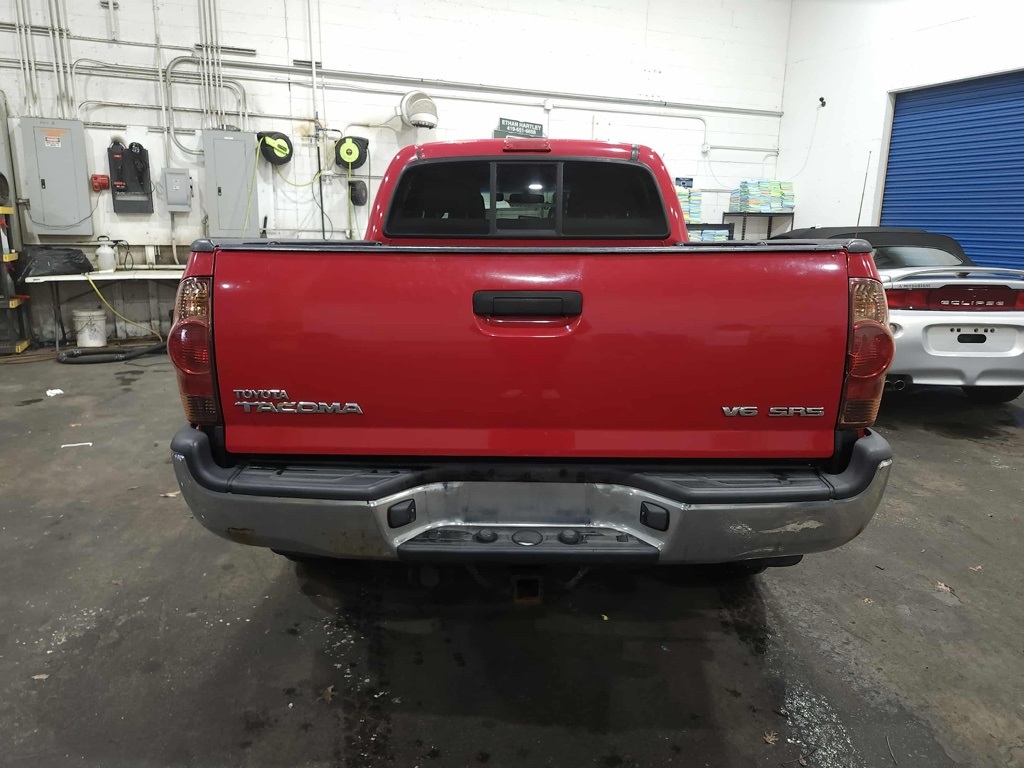 2016 Gmc Sierra 1500 SLT photo 3