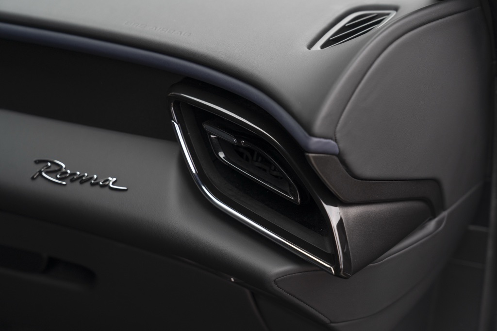 2021 Ferrari Roma Base - Photo 39