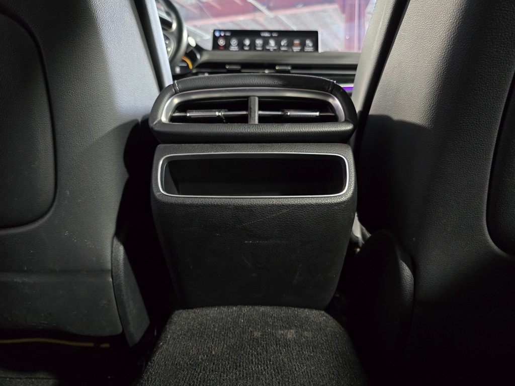 Thumbnail: 2021 Genesis G80 - 28