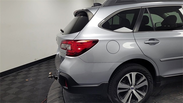 2019 – Subaru – Outback