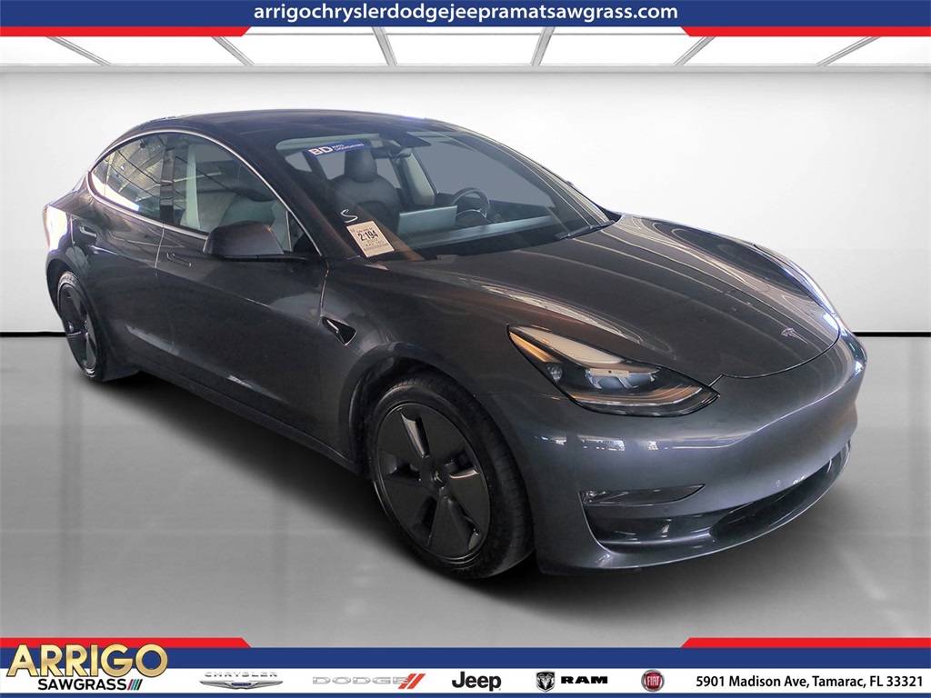 2022 Tesla Model 3 Long Range's photo