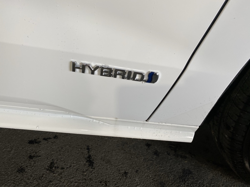 Thumbnail: 2026 Toyota Sienna - 10