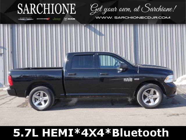 2014 RAM 1500 Express Crew Cab 4WD