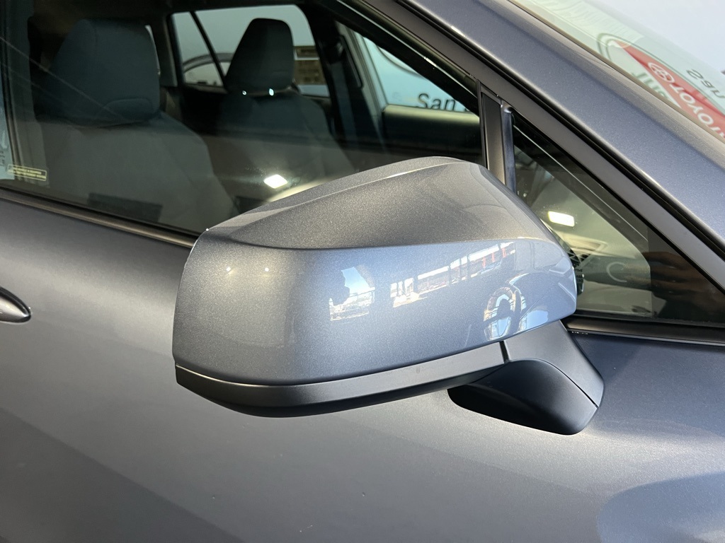 Thumbnail: 2025 Toyota Corolla Cross - 9