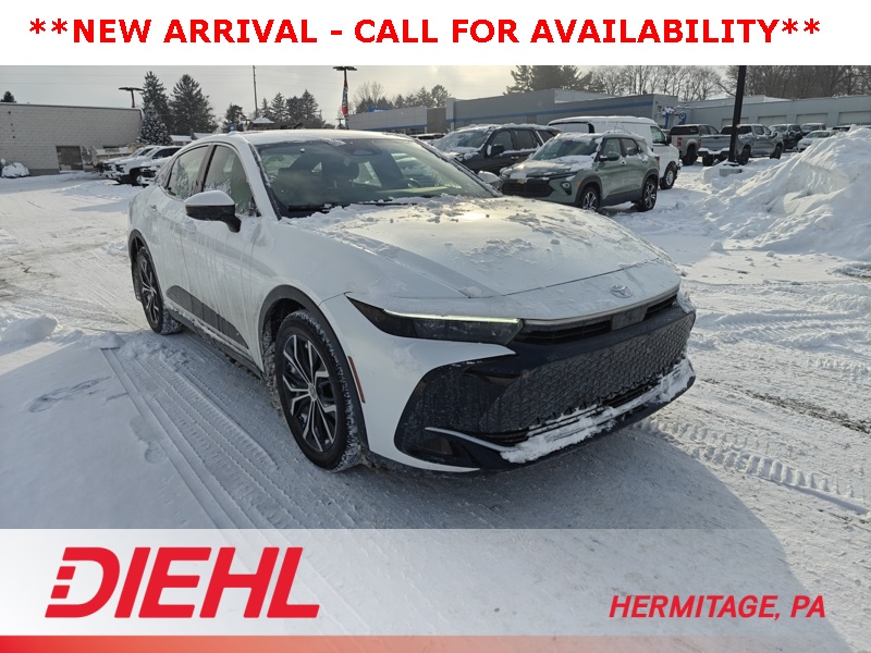 2023 Toyota Crown XLE AWD