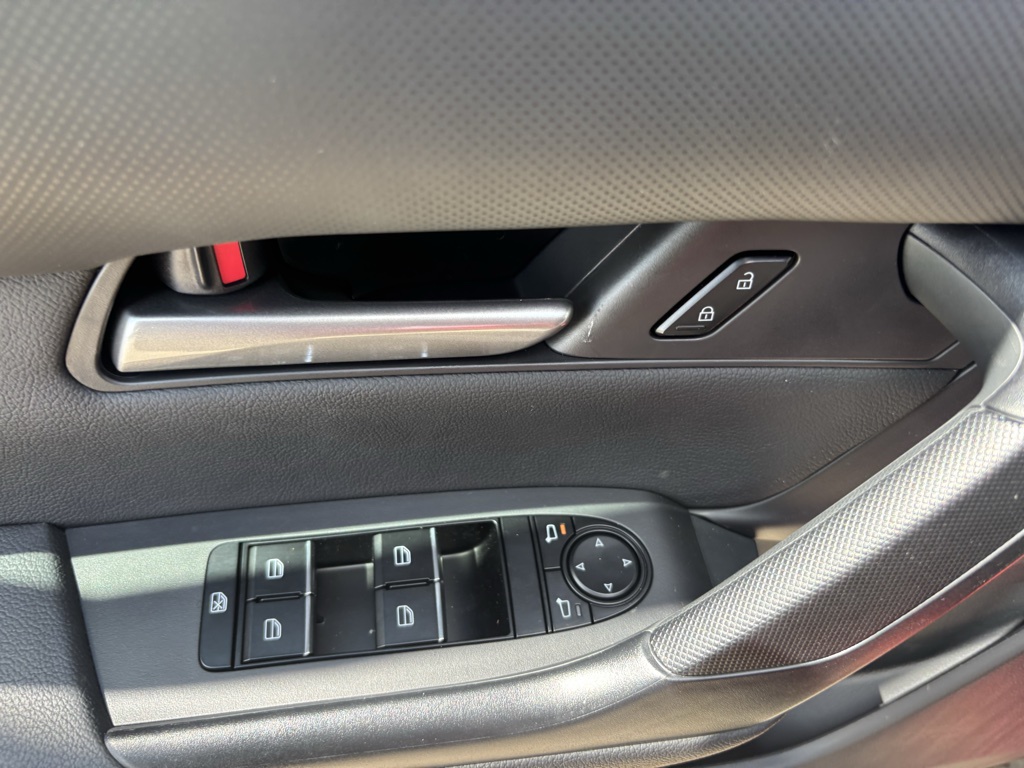 Used Car 2025 Mazda Cx-50  2.5 S Premium Package For Sale Under $35,000 In Austin, Texas