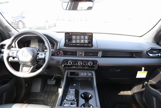 2025 Honda Pilot TrailSport - 11