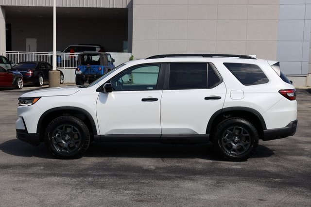 2025 Honda Pilot TrailSport - 4