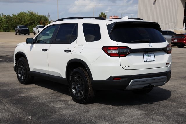 2025 Honda Pilot TrailSport - 5