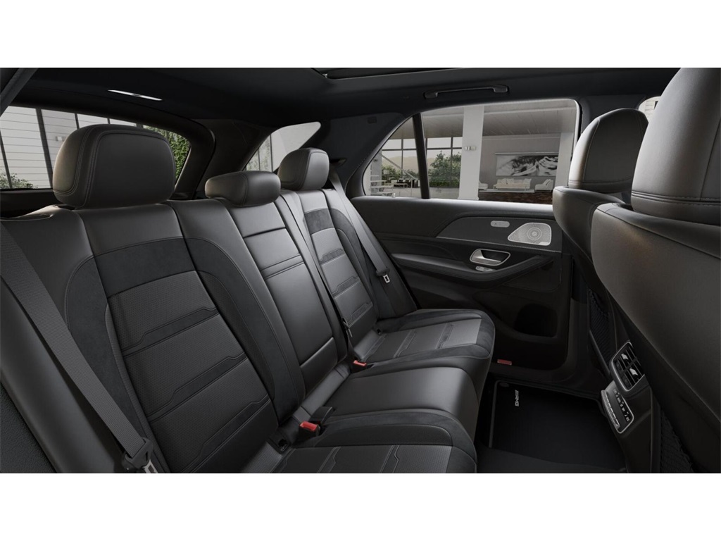 2026 Mercedes Benz GLE 53 AMG photo 4
