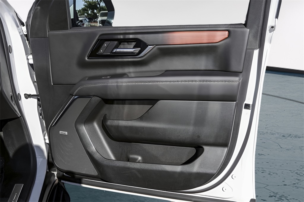 Used Car 2025 Gmc Yukon  Denali For Sale Under $80,000 In Austin, Texas