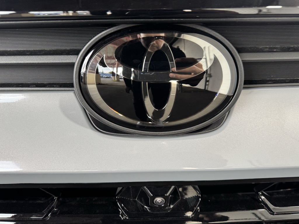 Thumbnail: 2026 Toyota Grand Highlander - 15