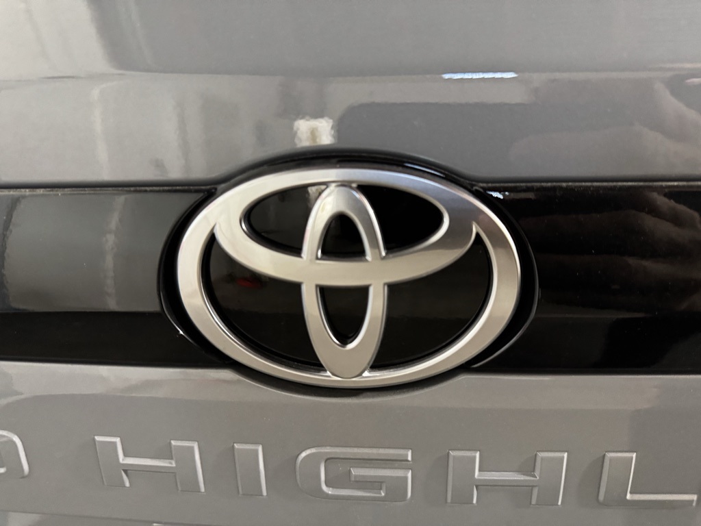 Thumbnail: 2026 Toyota Grand Highlander - 23