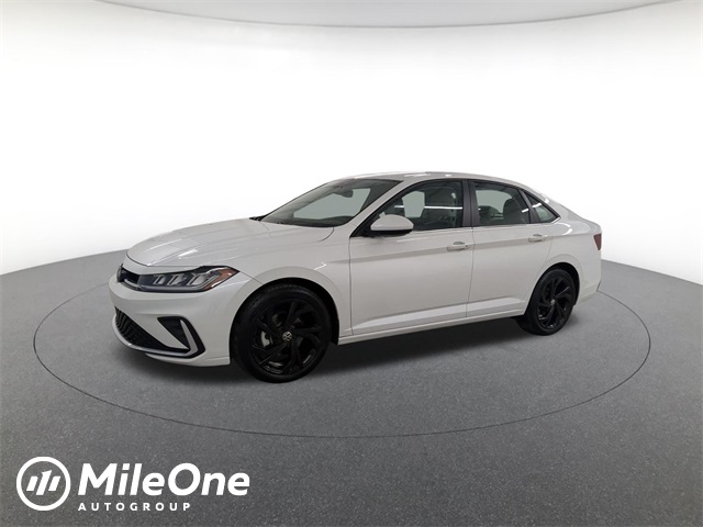 2025 Volkswagen Jetta SE FWD