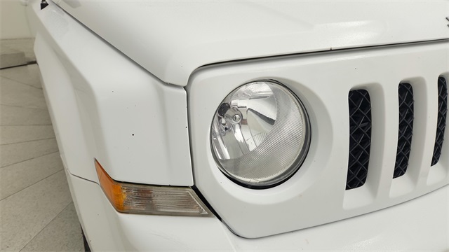 2016 Jeep Patriot Sport - 9