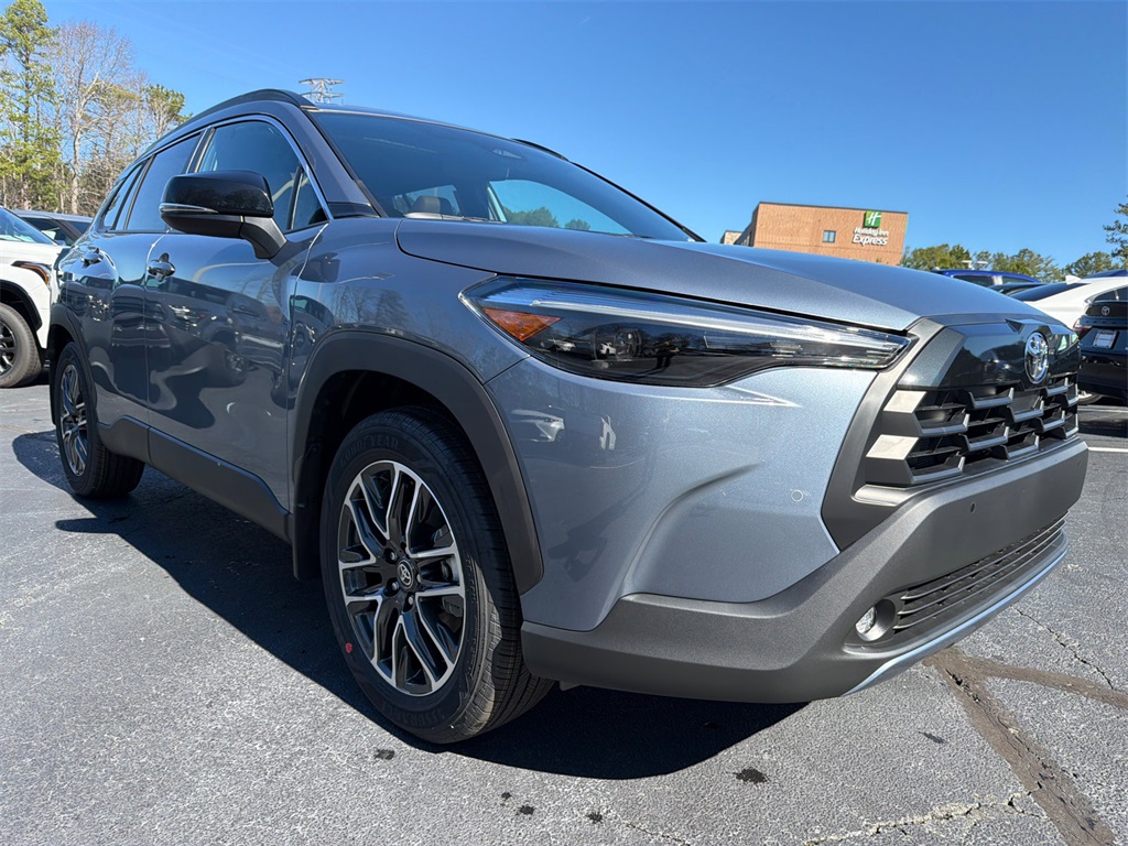 2026 Toyota Corolla Cross XLE FWD