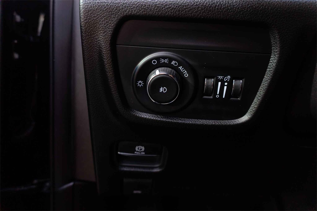 Used Car 2024 Jeep Grand Cherokee L  Limited For Sale Under $40,000 In San Marcos, Texas