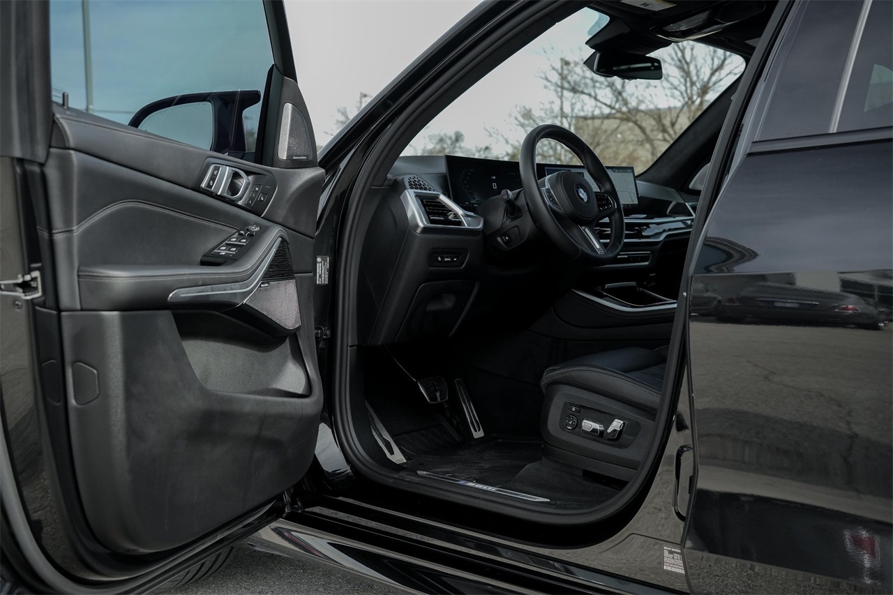 Used Car 2025 Bmw X5  M60i For Sale Under $90,000 In Austin, Texas