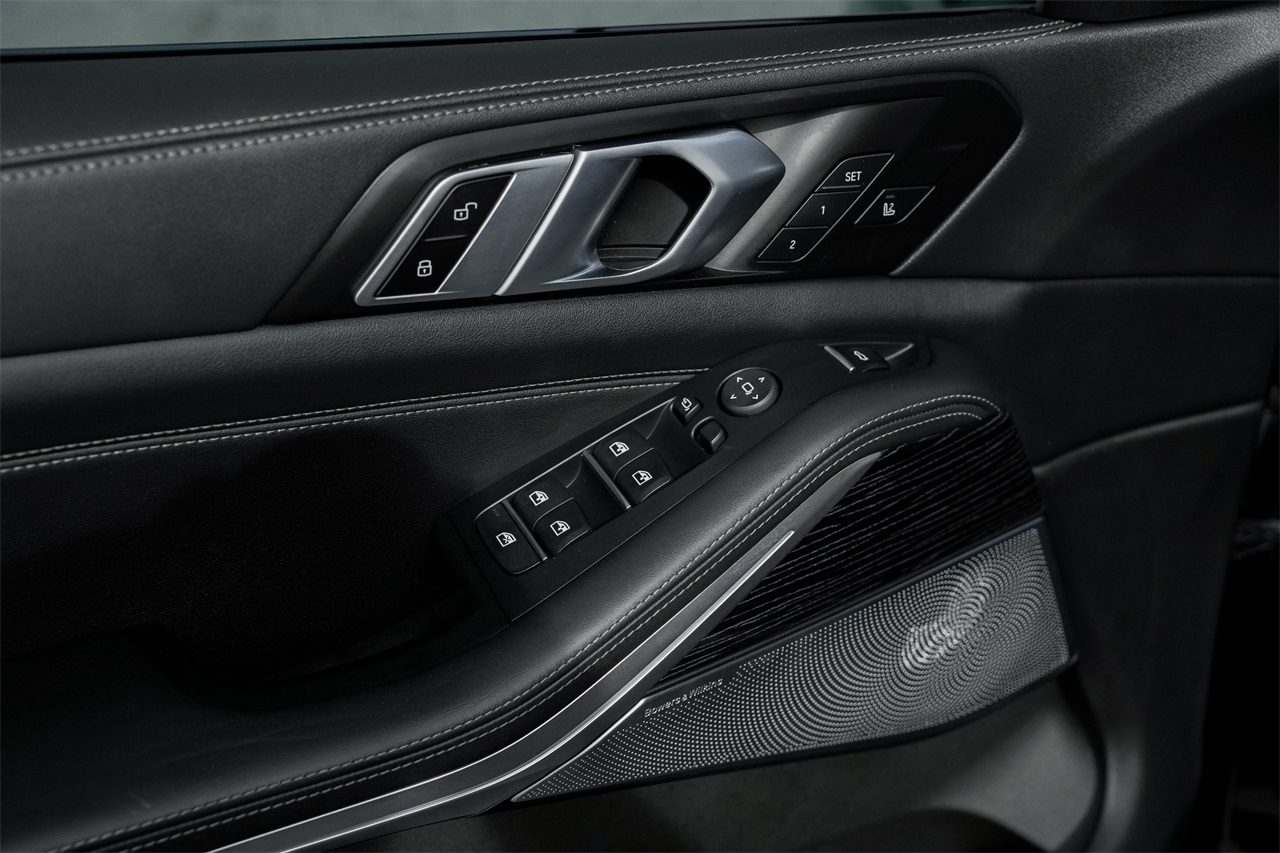 Used Car 2025 Bmw X5  M60i For Sale Under $90,000 In Austin, Texas