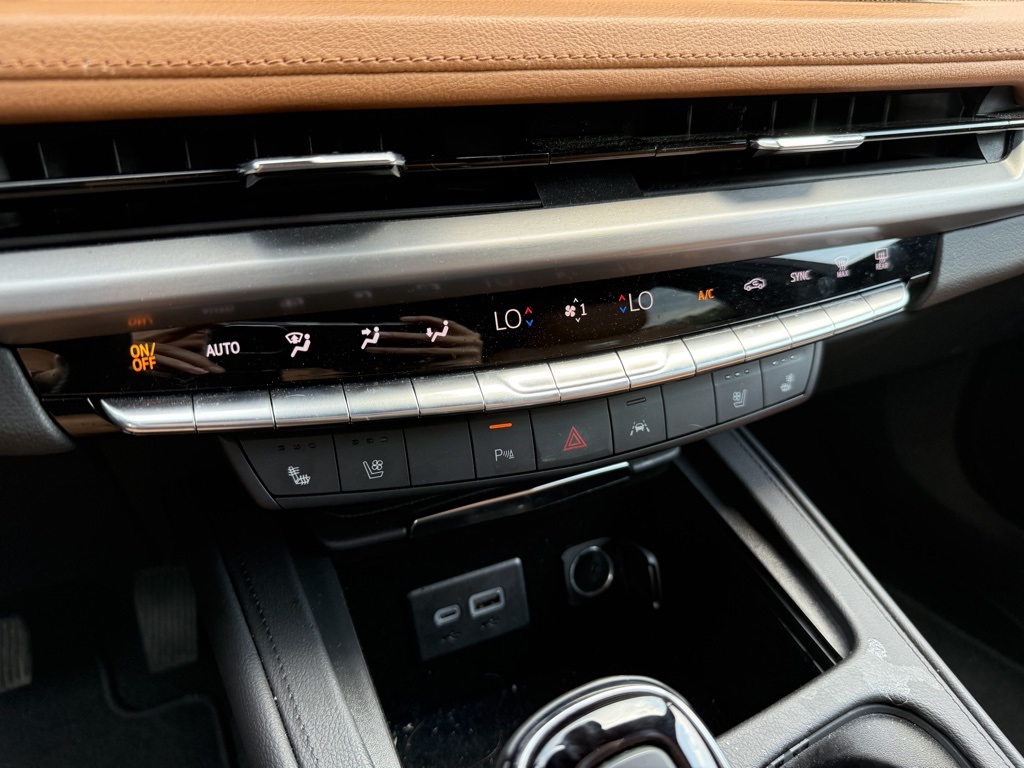 2024 Cadillac XT4