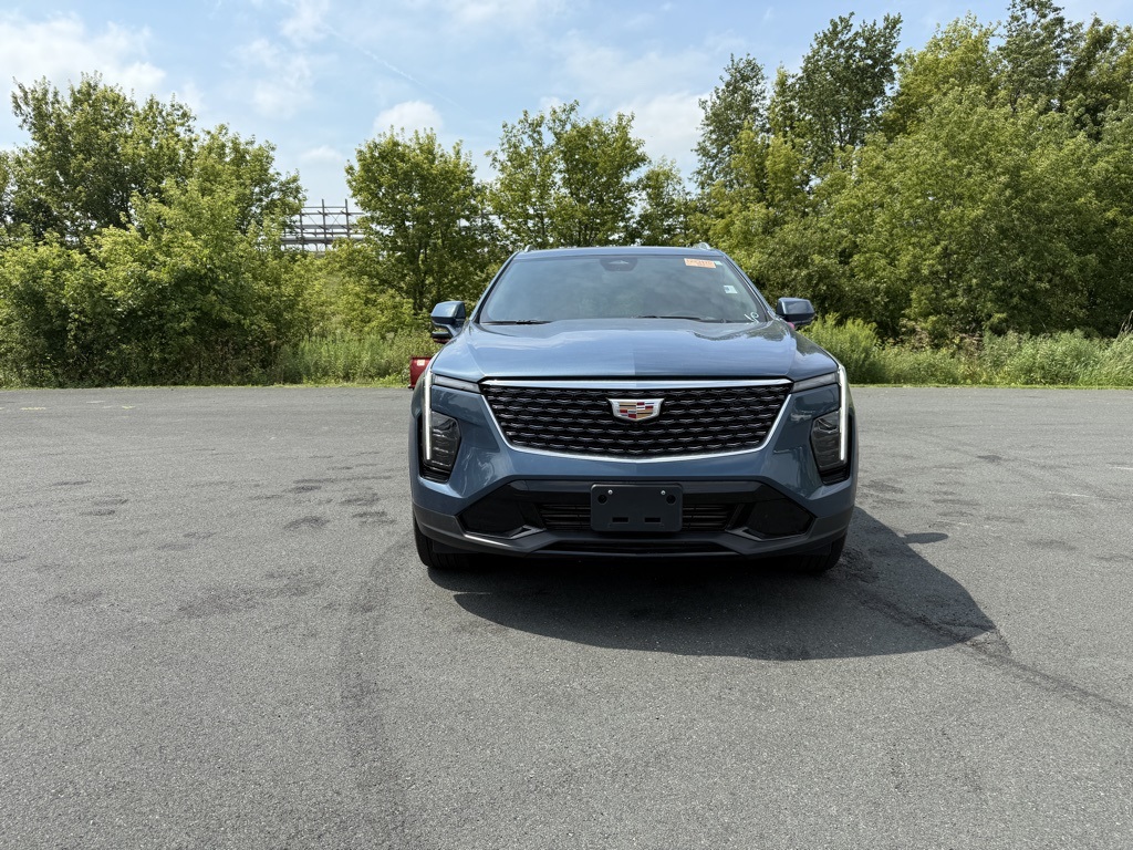 Used 2024 Cadillac XT4 Luxury with VIN 1GYFZDR4XRF192027 for sale in Zumbrota, Minnesota