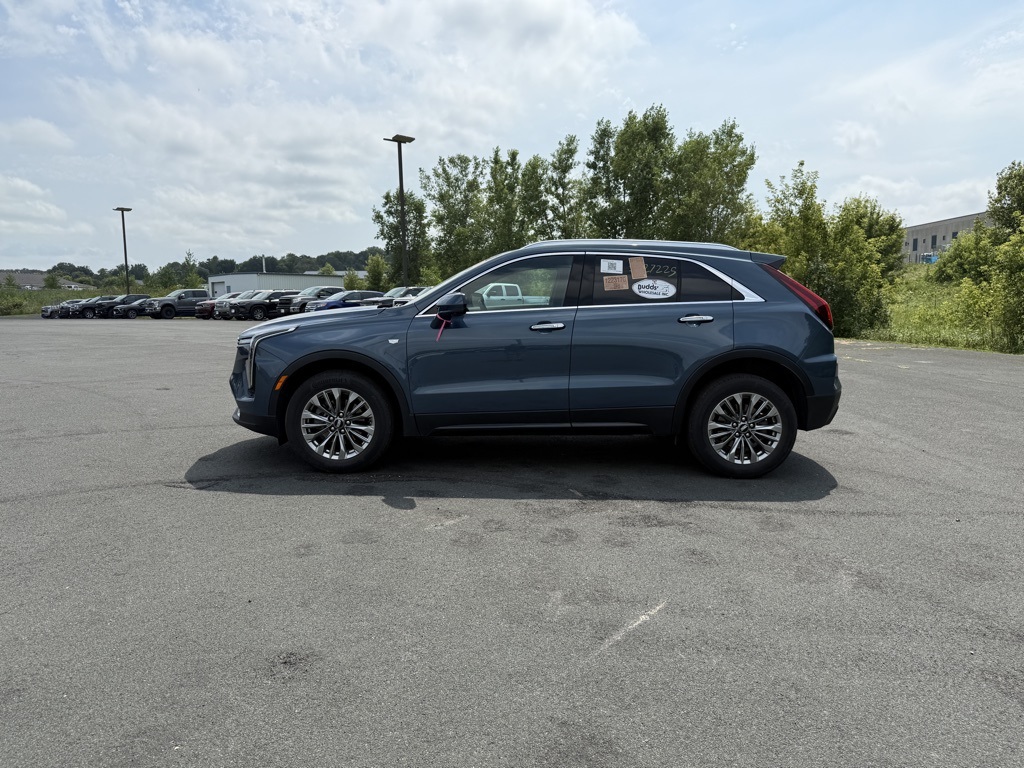2024 Cadillac XT4